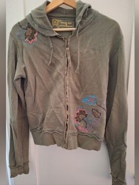 Daniel Girl Distressed Vintage Hoodie – Size Small
